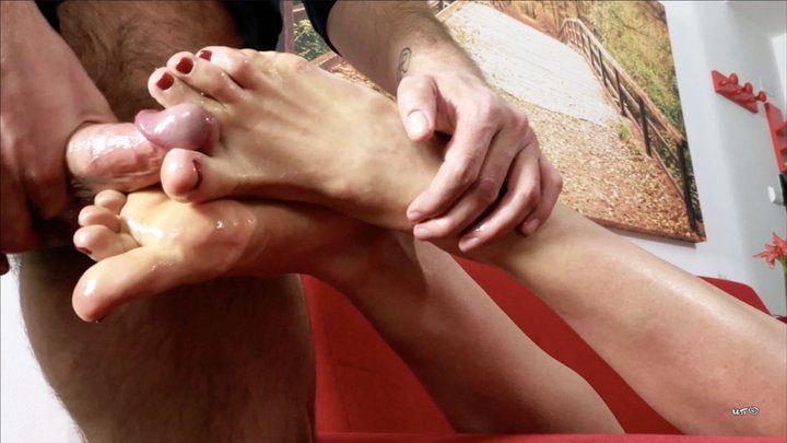 Unchained Perversions Fetish Porn - PARALYZED FEET FUCK - wmv HD