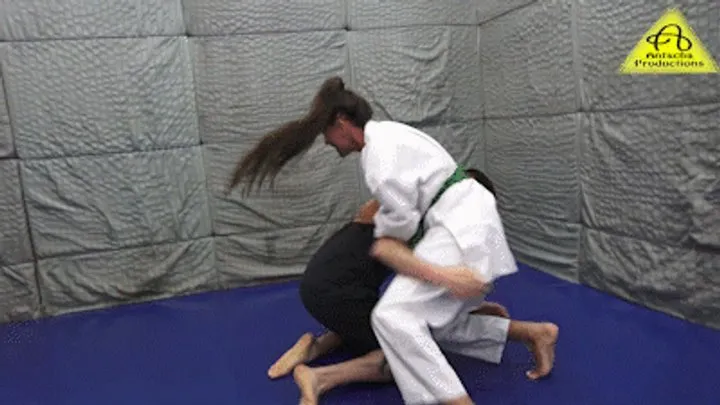 Antschas Wrestling And Fetish Store - Amanda vs Ati judo GI match