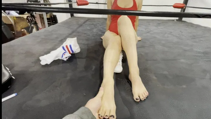 Fantasy Fight Girls By Ssp - FFGPOV Un-De-Feet-able