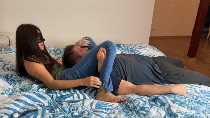Mean Asian Wife Facesitting - Caught On The Bed In My Head Scissors | Cruel Jeans Scissorhold | WMV