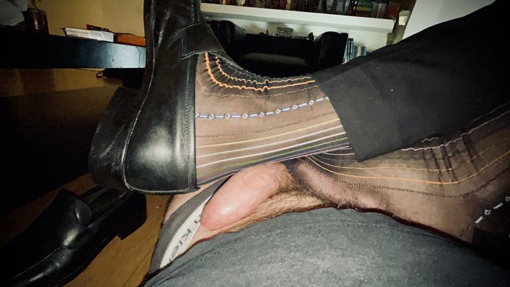 Gay Male Soxjob Heaven - TEASING IS WHAT HE DOES