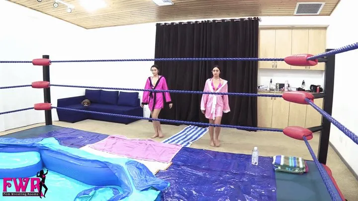 Fem Wrestling Rooms - FWR OIL WRESTLING: MACKENZI VS DAISY