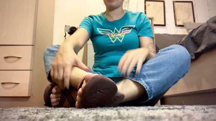 Wonders_feet - Sandals and Dirty Feet