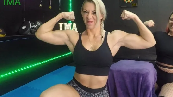 Max Academy - The Max House female Arm Wrestling Challenge