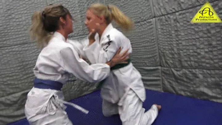 Antschas Wrestling And Fetish Store - Princess Nikki vs Tatjana JudoGi match