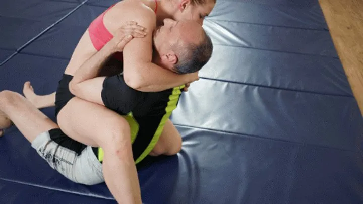 Domination Divas - Raella Dominates! mp4