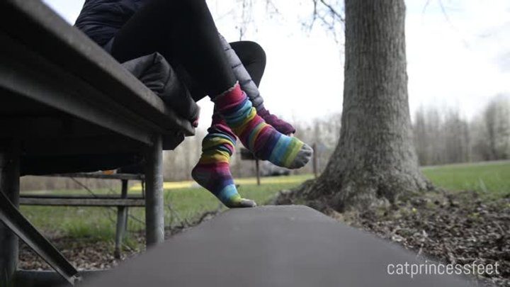 Catprincessfeet - Milf at the park shoe and sock removal and foot show, pink mani pedi