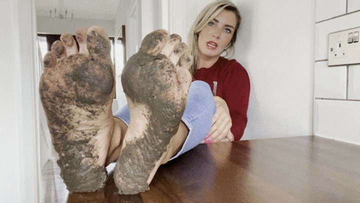 Amy Soles Feet - Slave Muddy Foot Licking