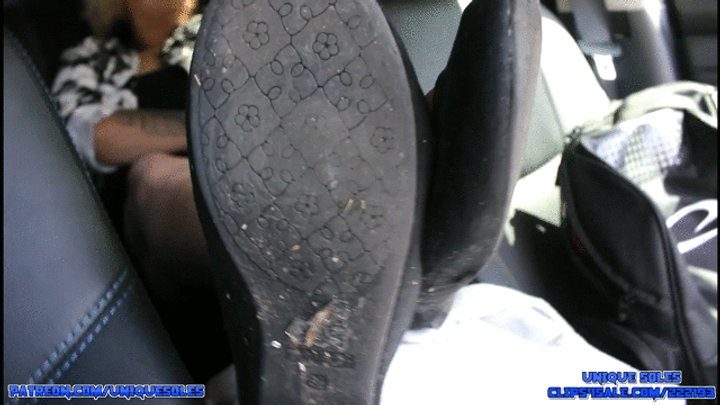 Unique Soles Reloaded - Angela's Smelly Dirty Soles