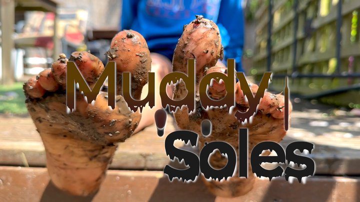 Wamgirlx - Muddy Soles - Playing with mud between my toes in my back garden (HD)