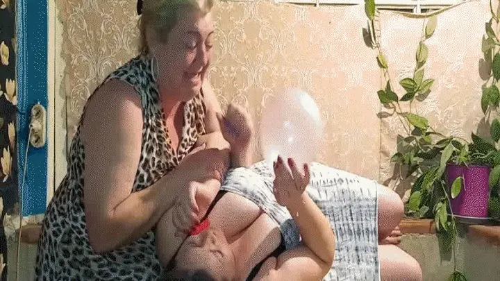 Appetizing Crumpet - Who is better at blowing balloons WMV(1280*720)HD