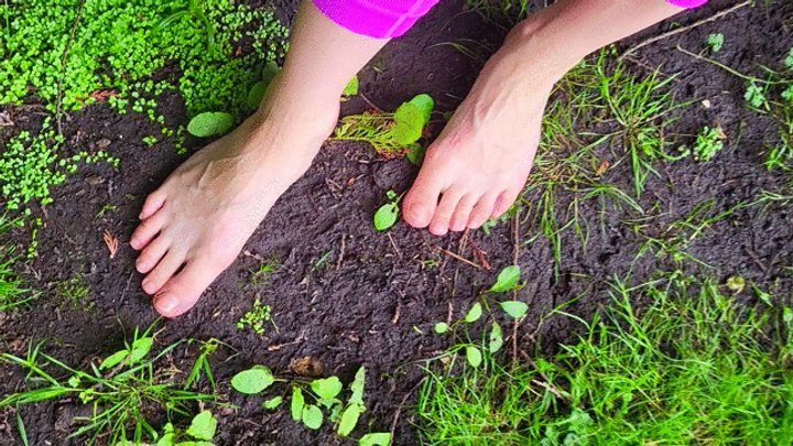 Cute College Gal Going Naughty - Barefoot Muddy Feet Worship