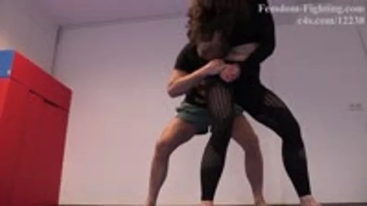 German Goddess Femdom Fighting - Caught in Spider's Web: Sophia's Hostage Roost (II)