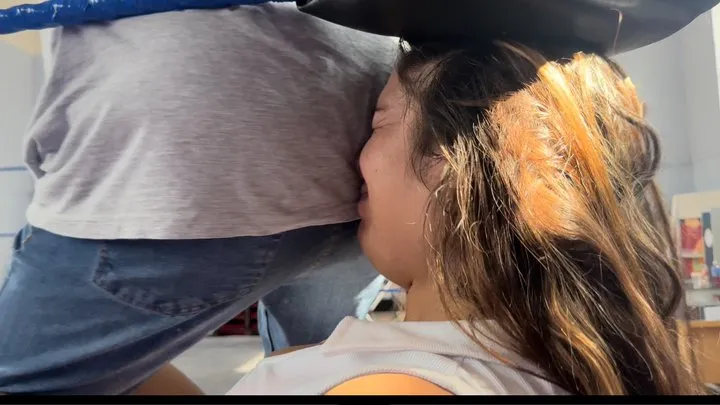 Nadia Sapphire - Nadia gets Stinkfaced by Johnny