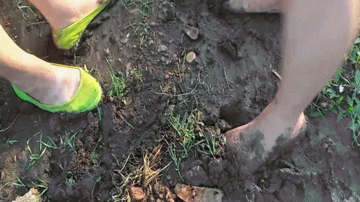 Appetizing Crumpet - Dirty Feet vs Dirty Flats MP4(1920*1080)HD