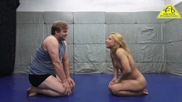 Antschas Wrestling And Fetish Store - Nikki nude facesitting match on Balazs