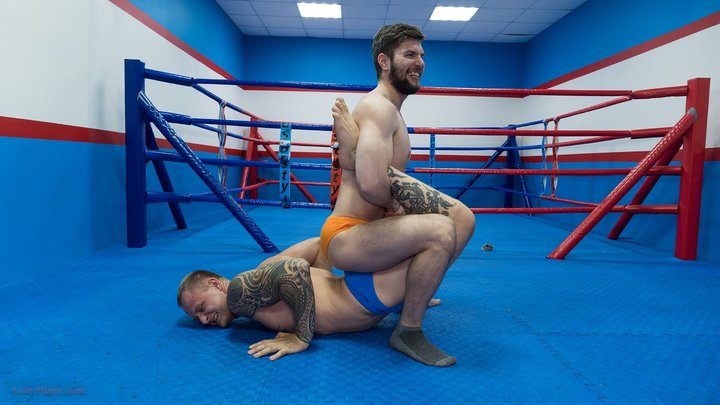 Lady2fight - Foot fight