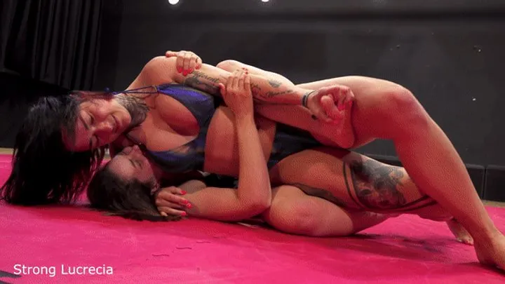 Czech Amazon - FW04 Zoe vs Gloria
