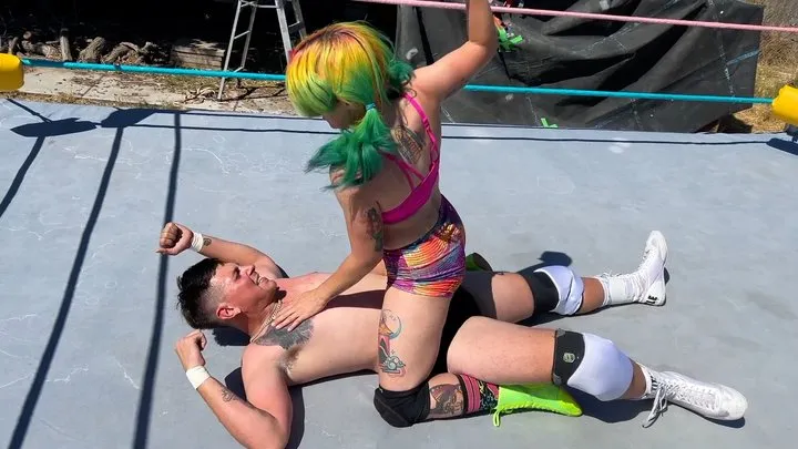 Butt Wrestling Inc - Morrigan Dominates Newcomer Cody