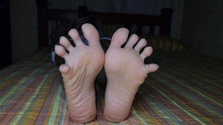Best Latin Shoeplay Videos - FEET JOI BY OFTALMOLOGIST GIRL