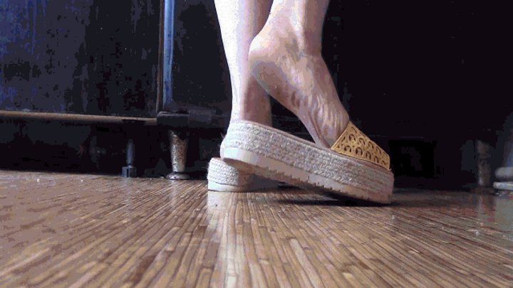 Malena - You can lick the dirt off my dirty feet while I wash the dishes and don't notice you