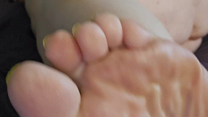 Melissa's Amateur Bbw Sex - BBW feet Naked do wanna come suck on my toes
