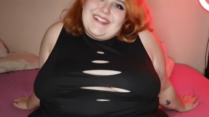 Chubby Bunny Clips - Come worship my fat feet