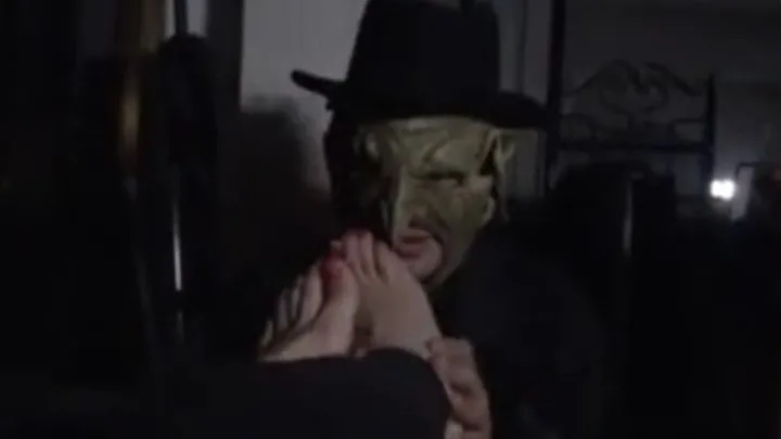 El Valle De Las Cosquillas - GHOULISH URBAN LEYEND