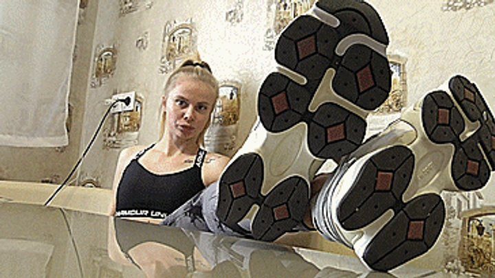 Blondy999 - After gym socks and feet humiliation pov joi! MP4