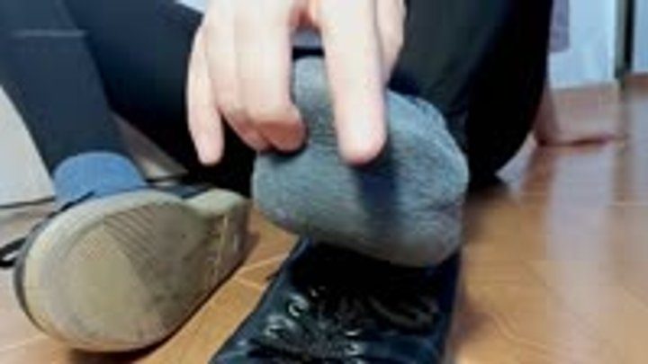 Unic0rnfeet Special - My smelly shoes, socks and feet