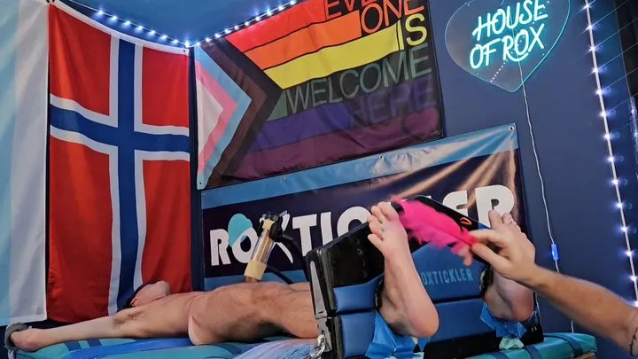 Roxtickler - Skyler Ray Venus Tickling
