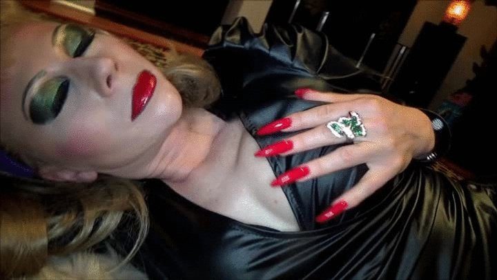 Fetish Lady Imperatriza - May I introduce myself to you? - full clip - (1280x720*mp4)