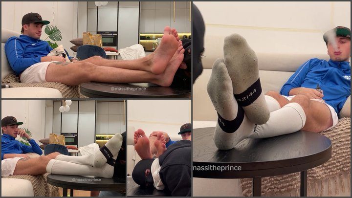 Massitheprince - Sniff my sweaty socks and feet after the football match