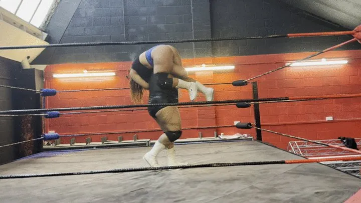 Nadia Sapphire - lift and carry match clips
