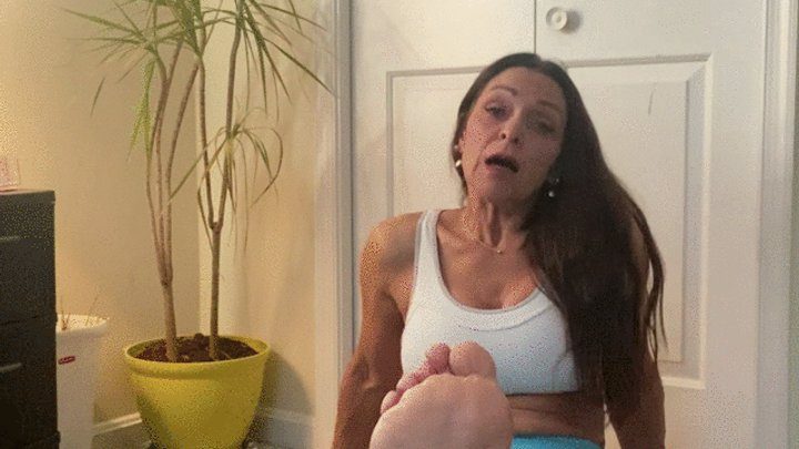 Rhiannonfet - My foot slave is late JOI