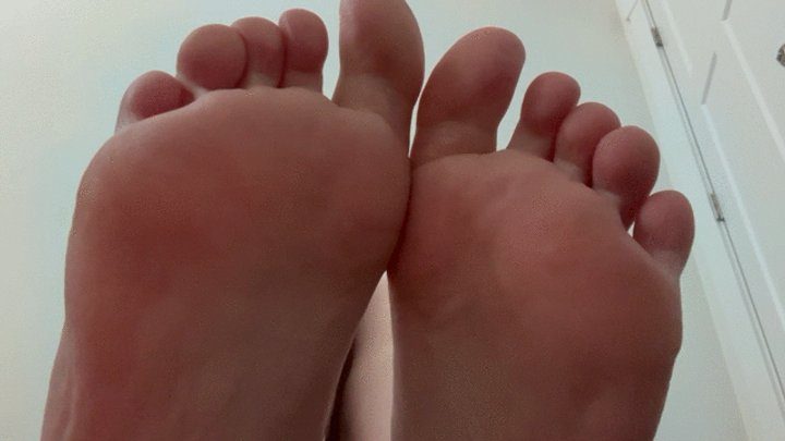 Freaky Ari Lynn - Soles and toes
