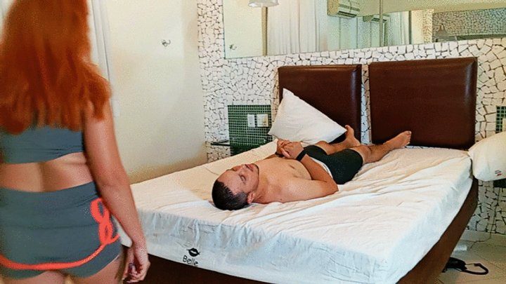 Evil Brazilian Girls - Face sitting severe domination, part 1, by Manu and Slave Slave Covered, FULL HD