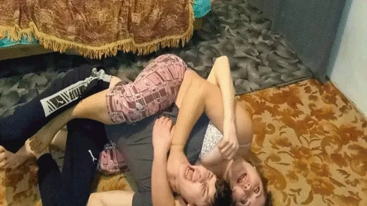 Appetizing Crumpet - Home wrestling MP4