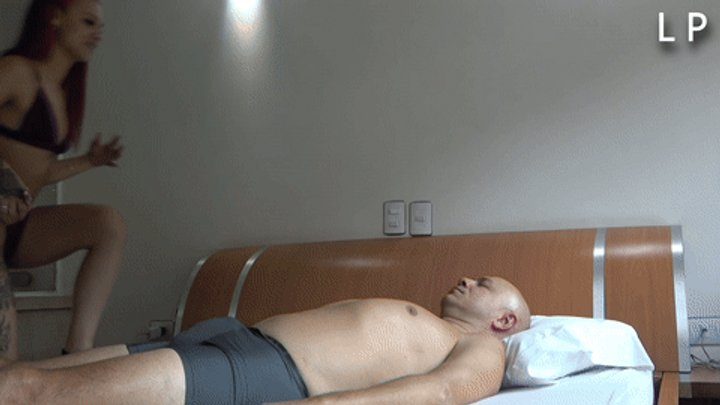 Latin Princesses - Horny Girls Face Sitting Non-Stop Lazy Man