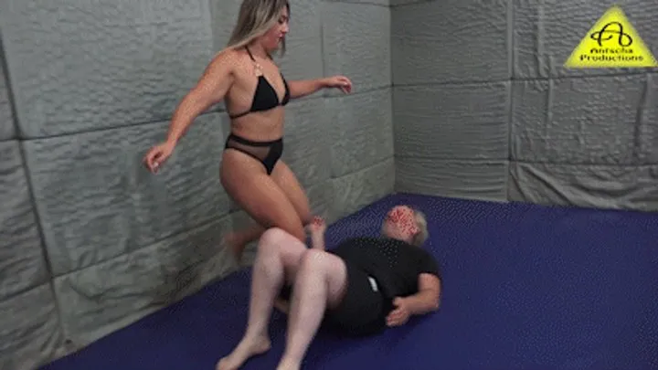 Antschas Wrestling And Fetish Store - Xena Wild session with Man in black