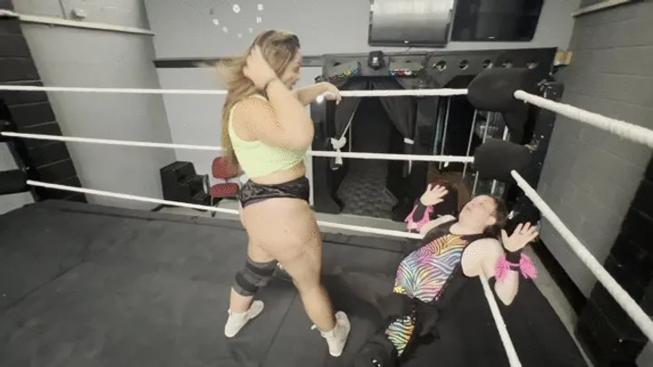 Nadia Sapphire - Ass domination