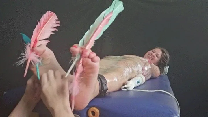 Brazilian Tickling Site - Ticklish Duda - TICKLED ON THE TABLE - FULL HD