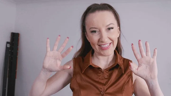 Uk Tickling - Roxee Suffers Under Sophia's Nails! (FULL HD version)