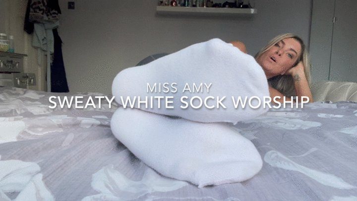 Amy Soles Feet - Sweaty White Sock Foot Worship