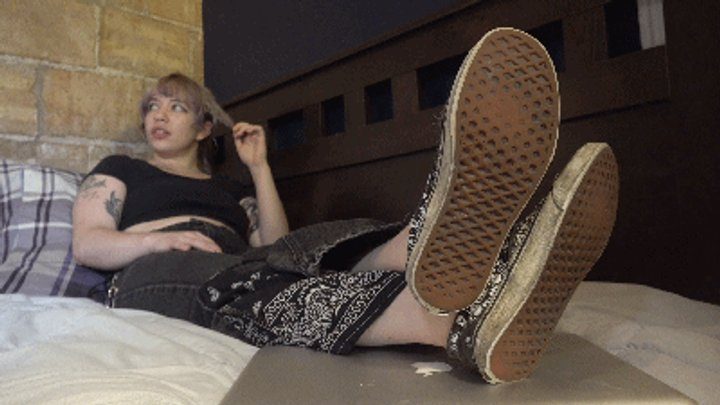 Dreamgirls In Socks - Jayla's Jerk Off Instructions - (Ultra HD 4K Version)