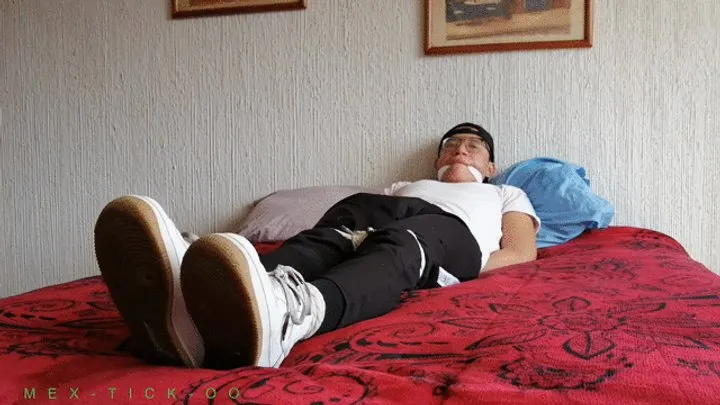 Mex-tick-oo - ZAY EN SU PRIMER VIDEO DE COSQUILLAS