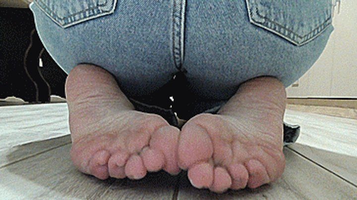 Blondy999 - Denim Booty blondy Feet! MP4