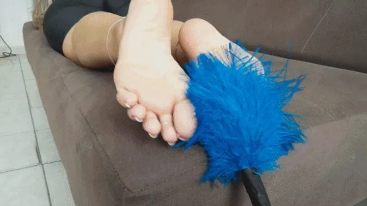 Tropical Foot Fetish Videos - Cristal in socks and bare soles tickling 2024