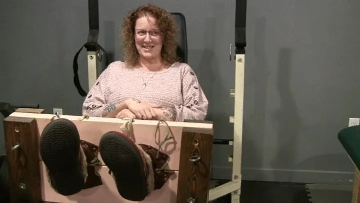 Tickled Pink - New 2 sisters FEET in the STOCKS older sis first LOW