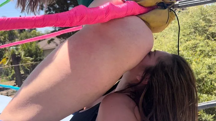 Nadia Sapphire - Crotch kicking and ass smothering